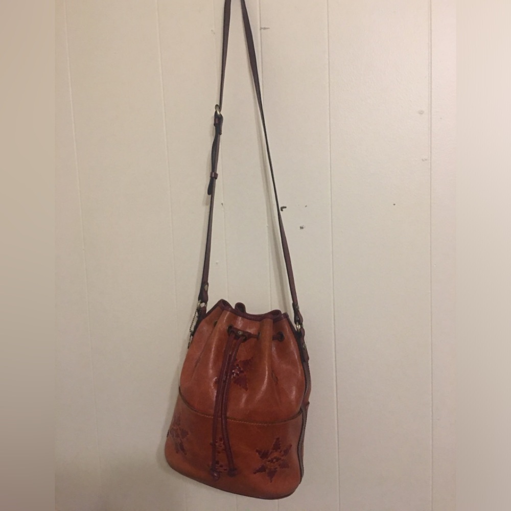Patricia Nash Brindisi Distressed Leather Drawstring Tote Bag Red